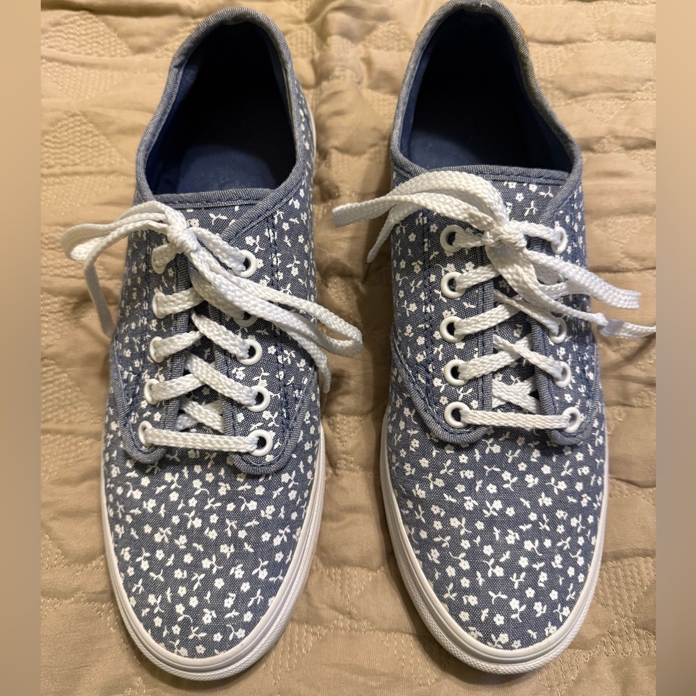 Vans Off The Wall Sneaker Womens Size 9.5 Lace-up